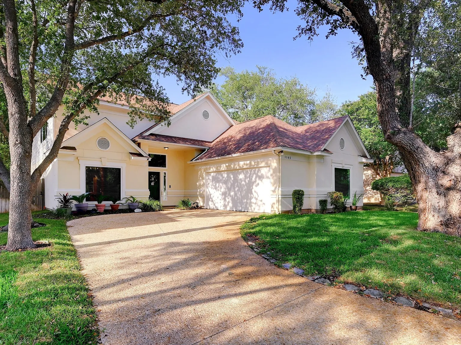 1165 Mesa Blanca - 1 — Photo 1
