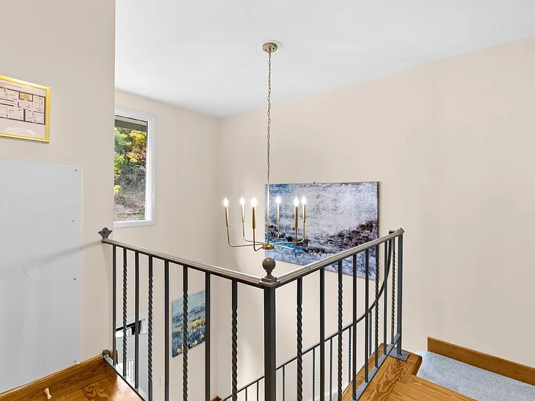 6 Harbour Ln — Photo 18