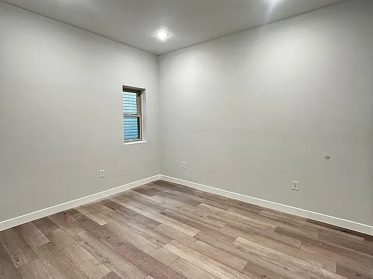 2419 N 7th St #D30 — Photo 3