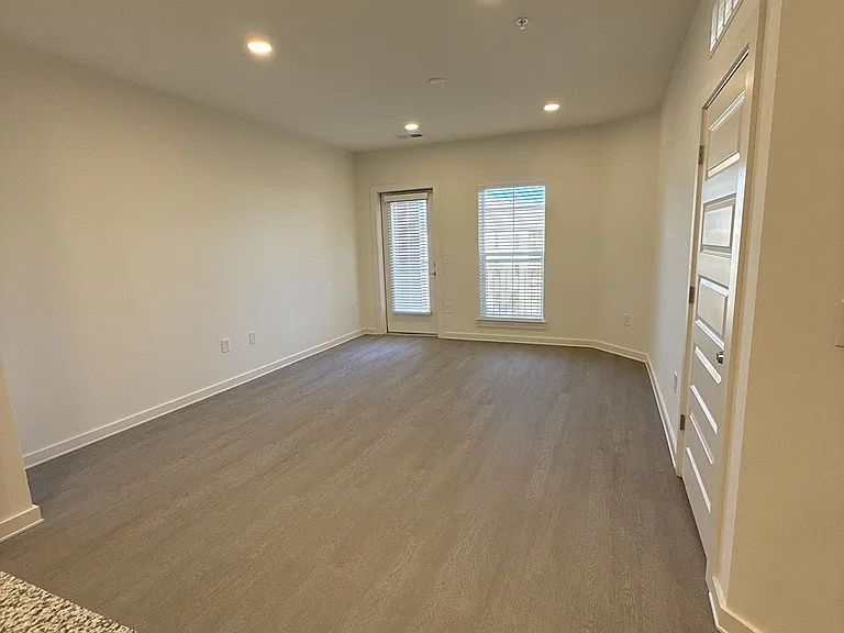 The Remy Apartments at LaGrange — Photo 77