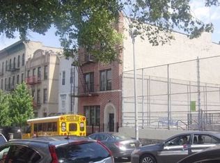 559 51st St APT 3F, Brooklyn, NY 11220