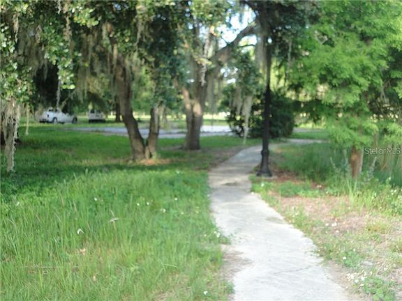 5th image of 1644 NE Hansel Ave