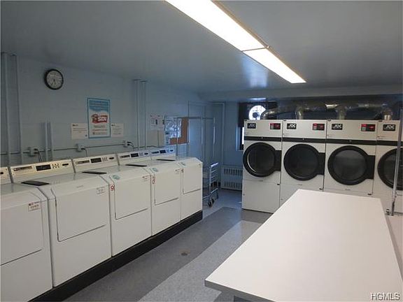 2nd image of 1085 Warburton Ave APT 522