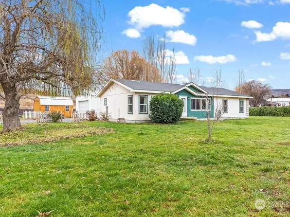 334 Ray Symmonds Road, Yakima, WA 98901
