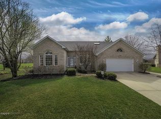 1348 Saxon Ln, Naperville, IL 60564