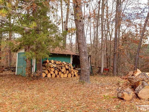 4th image of 427 Najobe Dr