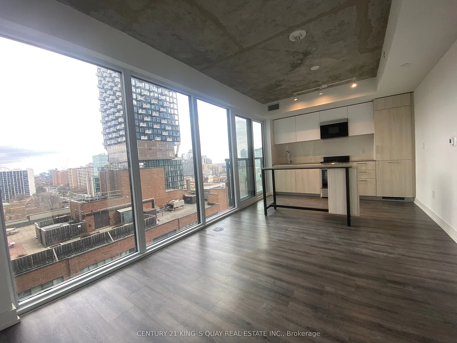 1 bed, $2,200 — Photo 2