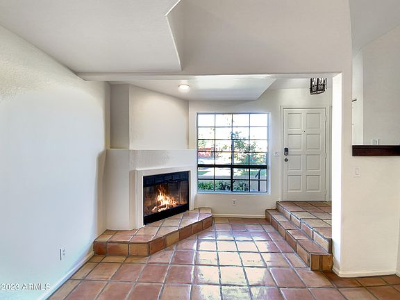 3rd image of 1025 E HIGHLAND Avenue #41