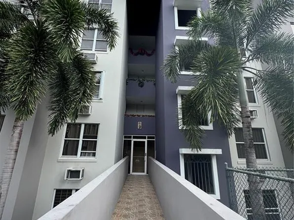 9-101 220 #9-101, Carolina, PR 00982