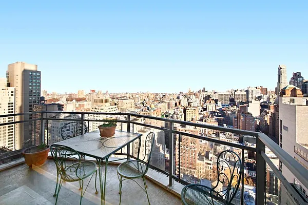 Sold by Town Residential | media 30