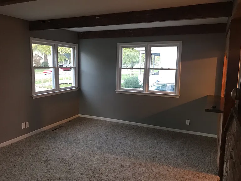 566 E Sebewaing St — Photo 16