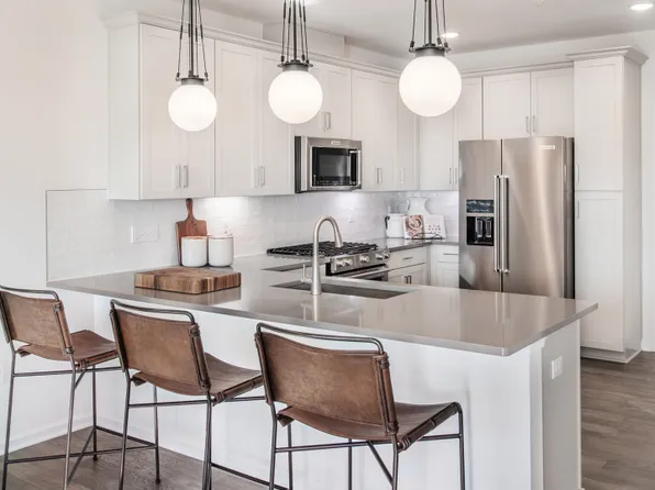 228 Jessie Pl, New Brunswick, NJ 08901