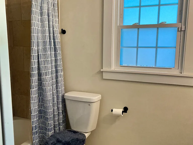 711 Idlewild Dr — Photo 21