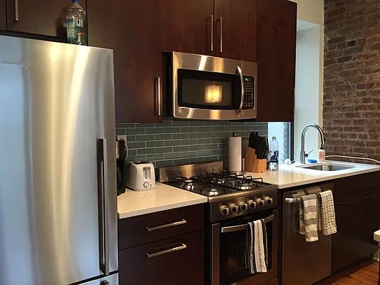 Rented by ELK Investors | media 14