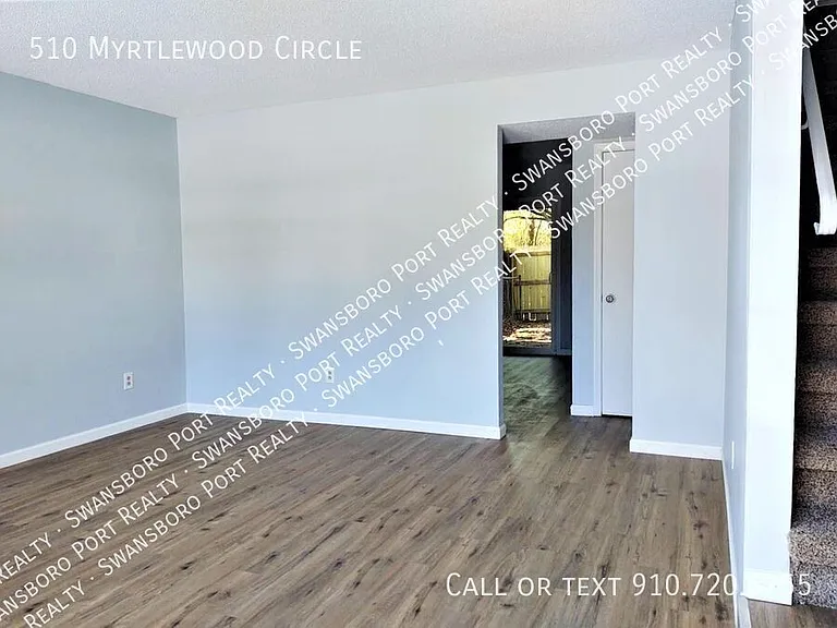 510 Myrtlewood Cir — Photo 2
