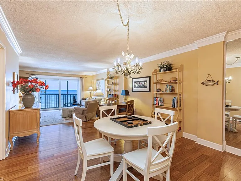 1977 Gulf Shore Blvd N #401 — Photo 9