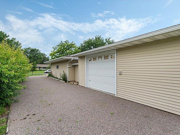 5th image of 1024 Bromo Ave
