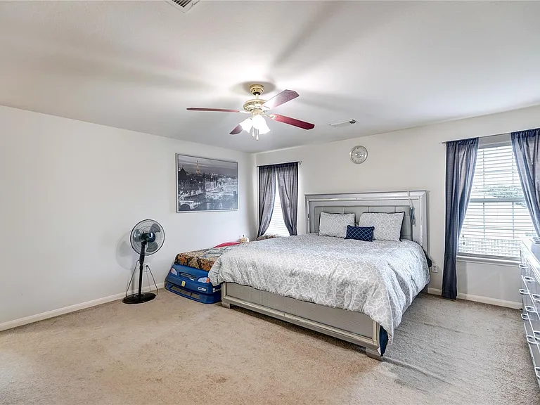 21030 Kenna Cove Ln — Photo 33