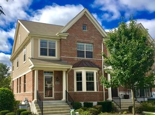 2157 Apple Hill Ln, Buffalo Grove, IL