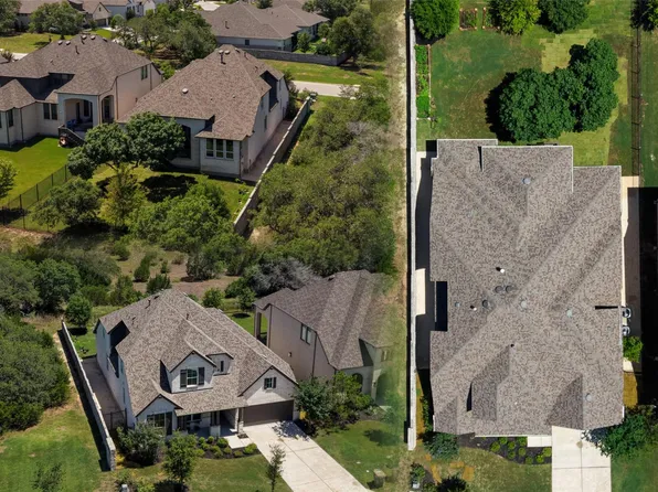 542 Running Bird Rd, Austin, TX 78737