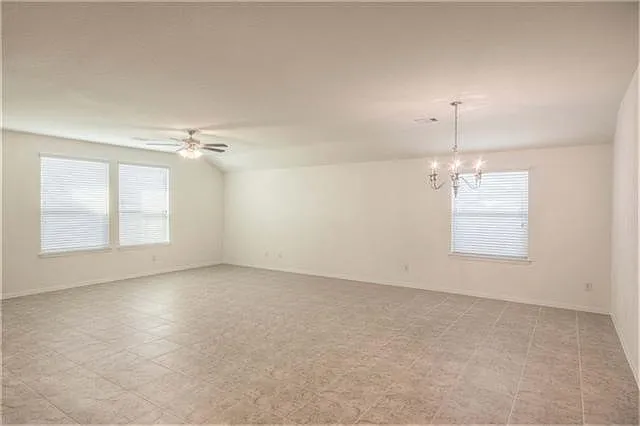 8410 Green Paseo Pl — Photo 5