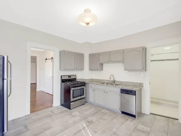 1825 Fillmore St NE #1, Minneapolis, MN 55418