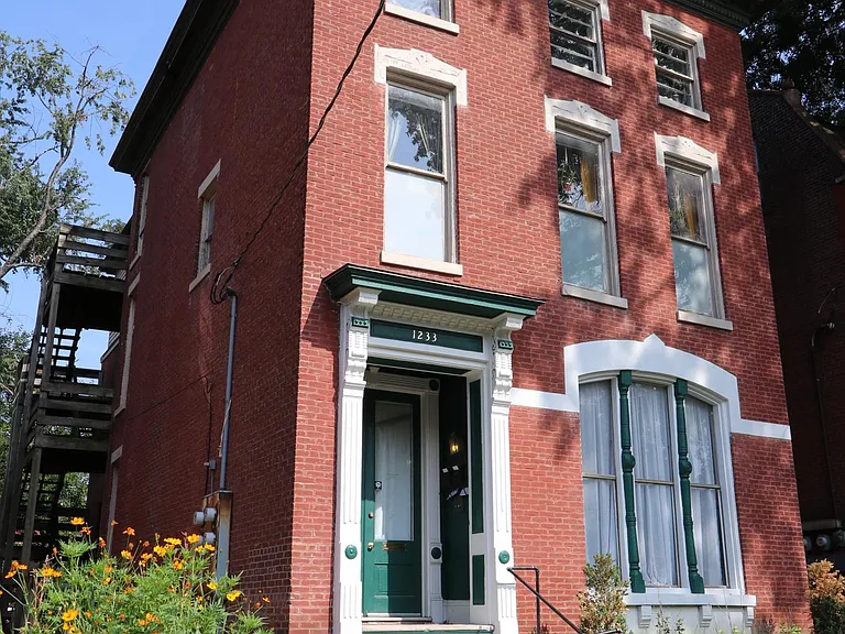 1233 S 1st St #2 — Photo 26
