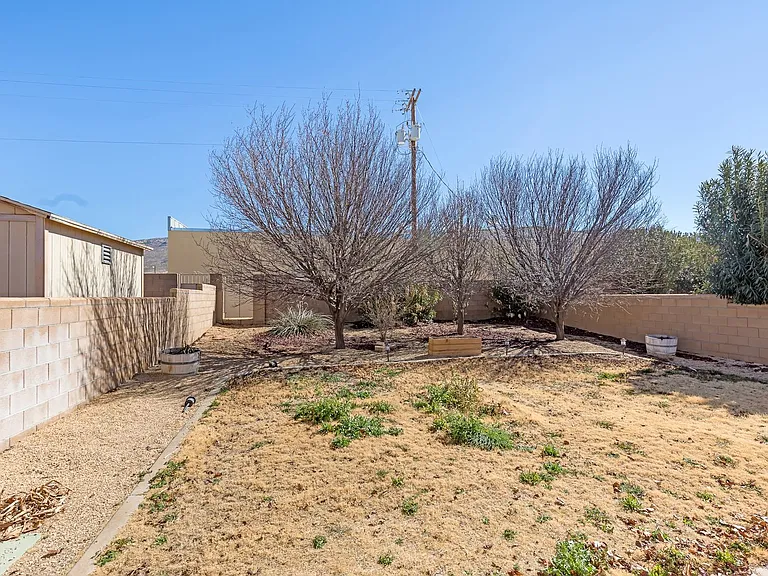 2637 Las Alturas Ct — Photo 30