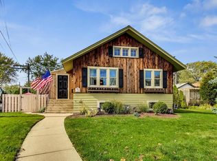 3528 Hollywood Ave, Brookfield, IL 60513