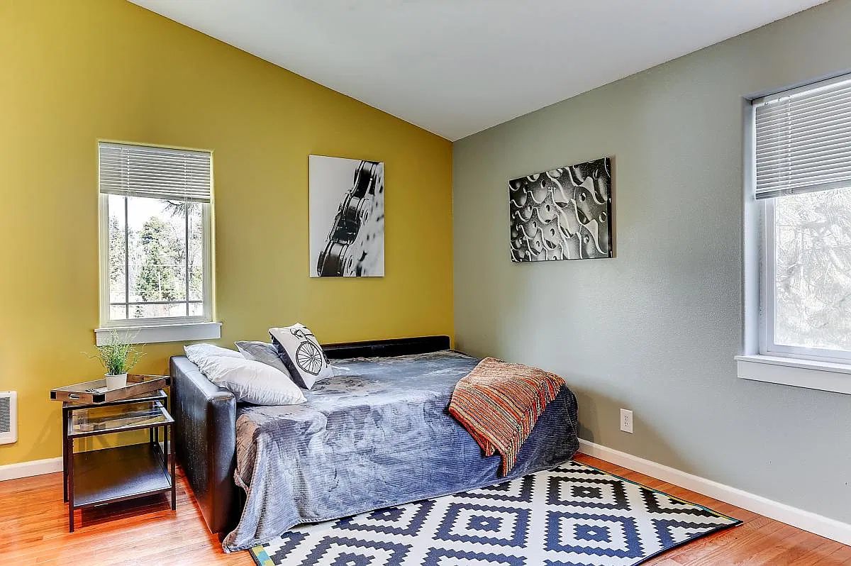 1 bed, 1.5 bath, 800 sqft, $1,650 — Photo 3
