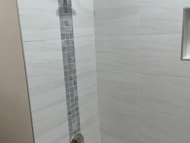 311 Stanford Dr SE — Photo 11