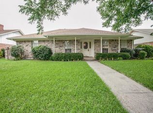 706 Brookfield Dr, Garland, TX 75040