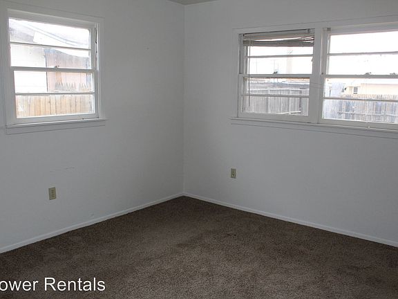 4th image of 3607 N Hancock Ave
