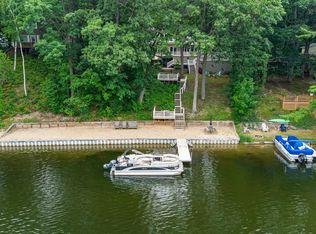7670 Five Lakes Dr, Farwell, MI 48622
