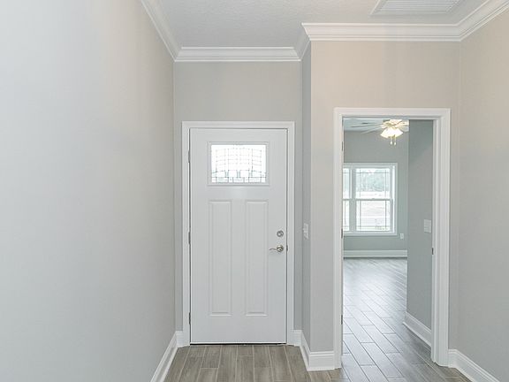 5th image of 154 The Villas Way