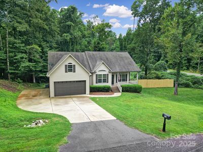 910 Pine Knoll Rd, Fort Mill, SC, 29715