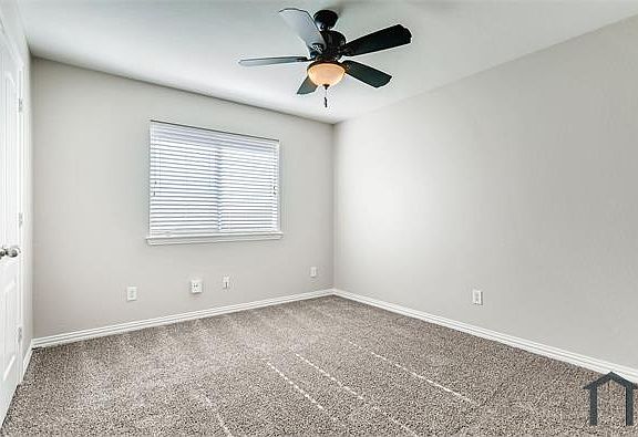 5th image of 3924 Vista Greens Dr