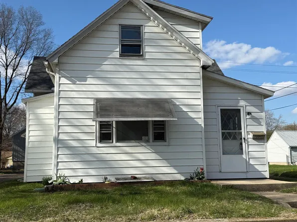 1212 W Melbourne Ave, Logansport, IN 46947