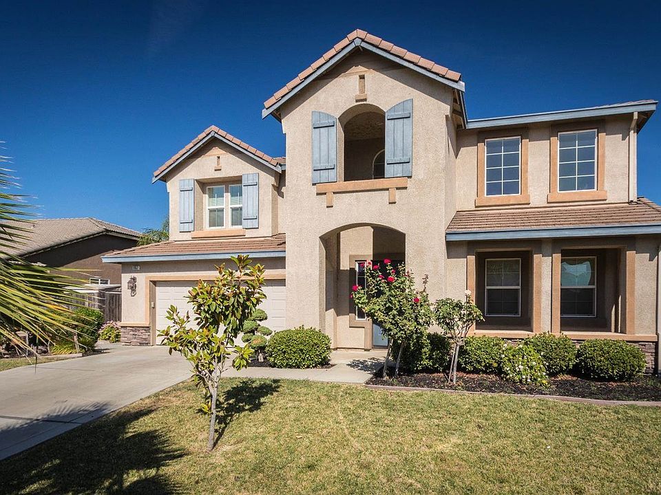 1st image of 1157 Jewelflower St