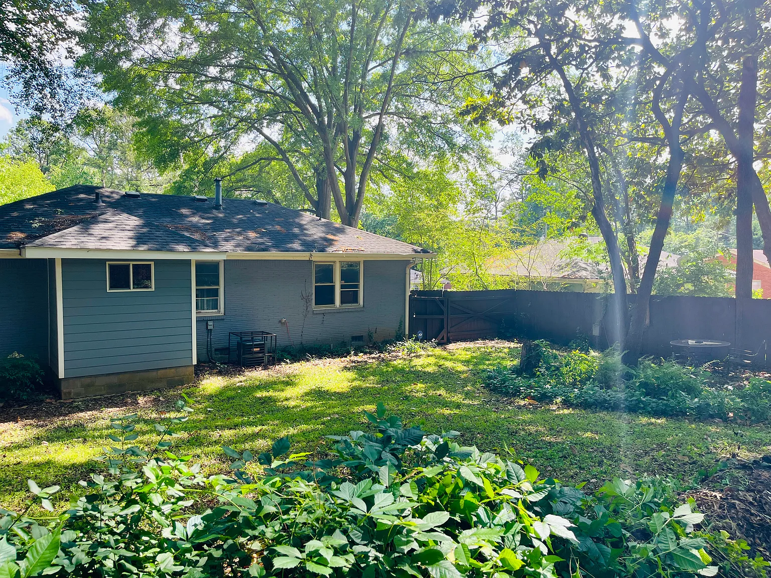 3 bed, 999 sqft, $750 — Photo 4