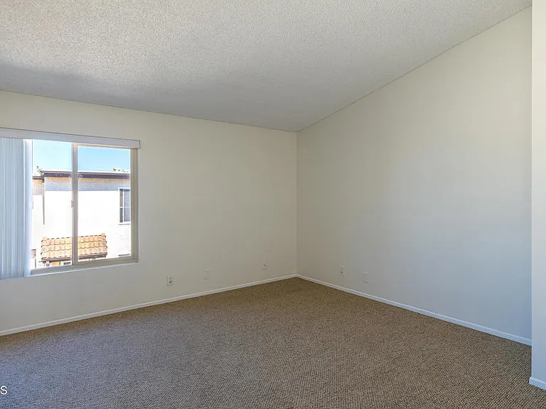4939 Nautilus St #C — Photo 14