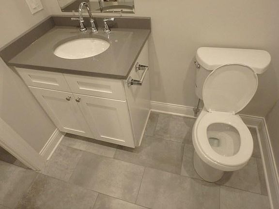 5th image of 2054 W Birchwood Ave APT 1