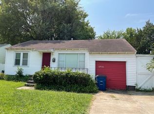 6916 E 4th Pl, Tulsa, OK 74112