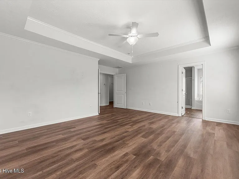 918 Williford Run Dr — Photo 13