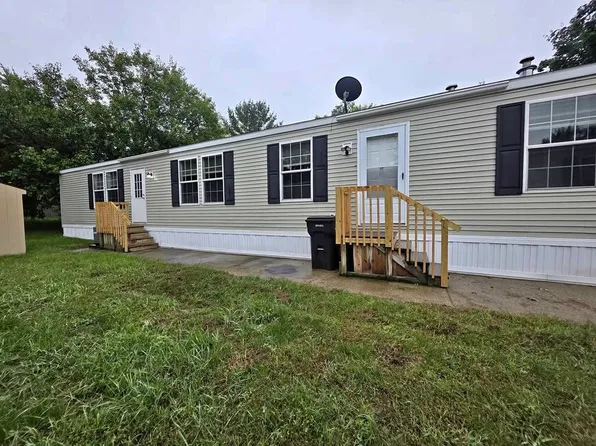 2550 Cleveland Ct, Hudsonville, MI 49426