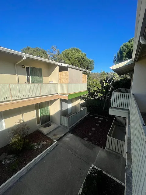 Building Photo - 4305 Rilea Way #4