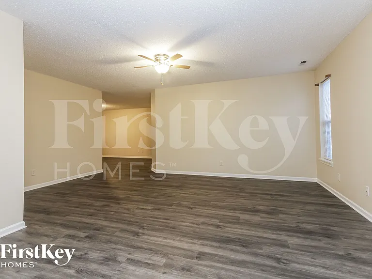 5805 Dollar Forge Dr — Photo 3