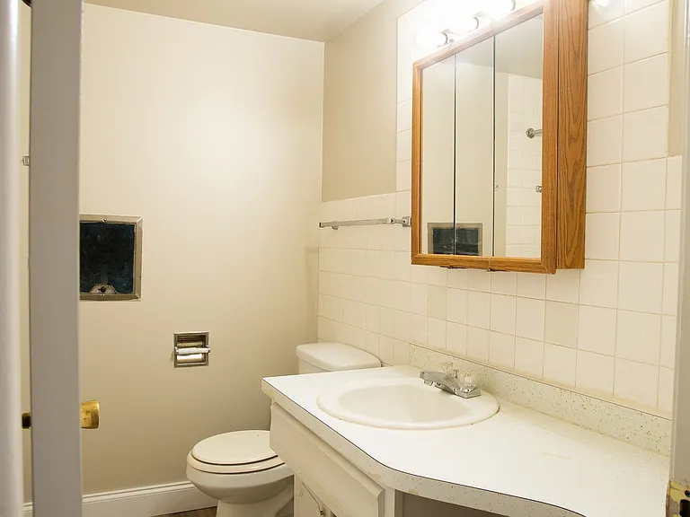 6615-19 W Lloyd Dr — Photo 12