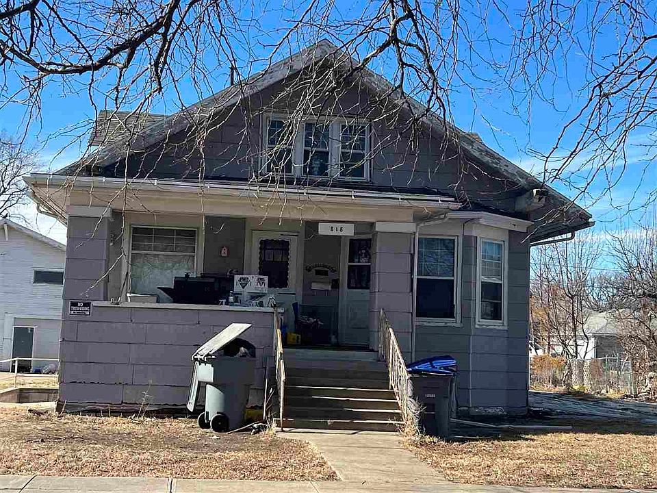 2nd image of 816-818 820th St #8
