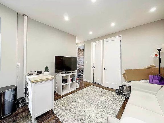 2nd image of 332 E 19th St #9